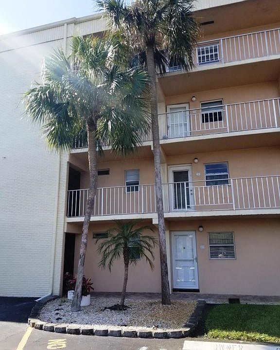 1st image of 230 NE 26th Ave #3090