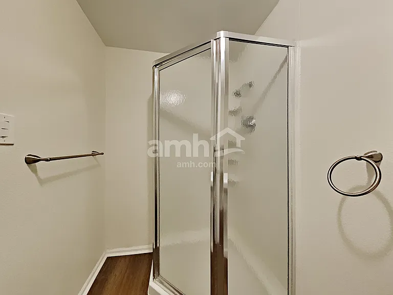19984 E Lasalle Dr — Photo 19