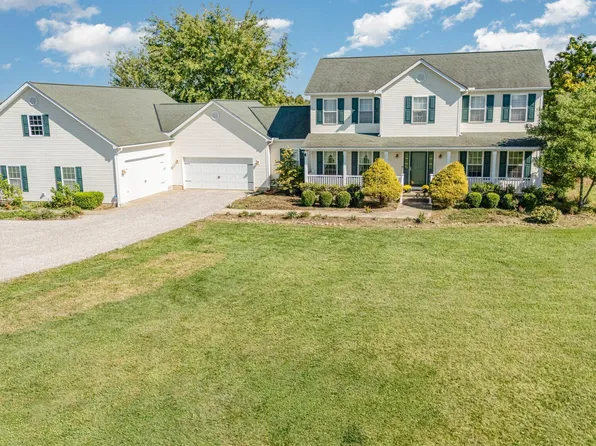 2042 Croton Rd, Centerburg, OH 43011