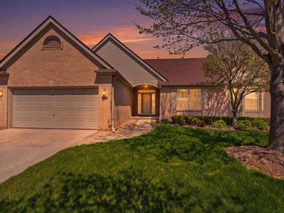 17233 Pond Dr, Clinton Township, MI, 48038