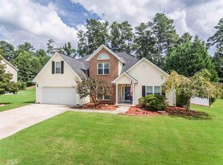 456 Bradford Town Pl, Loganville, GA 30052