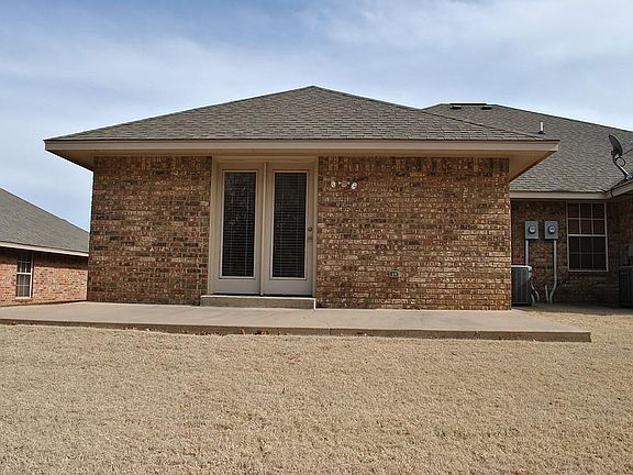 Nice and Clean Back Patio