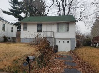10160 Cloverdale Dr, Saint Louis, MO