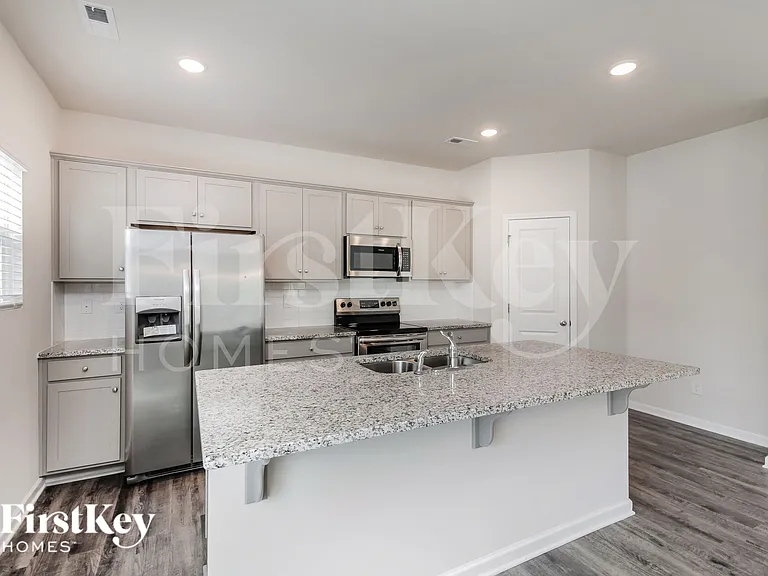 7305 Brawley Wood Ct — Photo 5