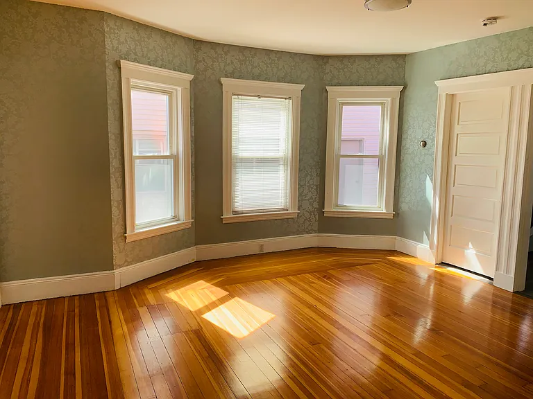 111 Judson St #1 — Photo 3