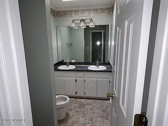 2385 Vineyard Dr #I4 — Photo 7