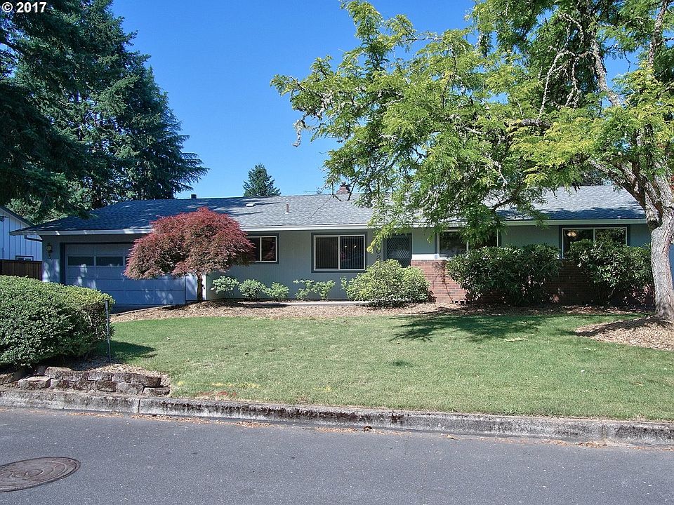 1st image of 1103 SE 34th Ave