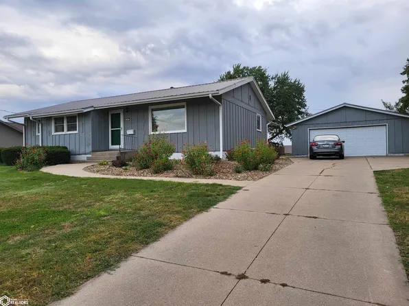 1407 S 2nd St, Marshalltown, IA 50158