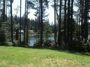 11212 Guthrie Rd, Anderson Island, WA 98303