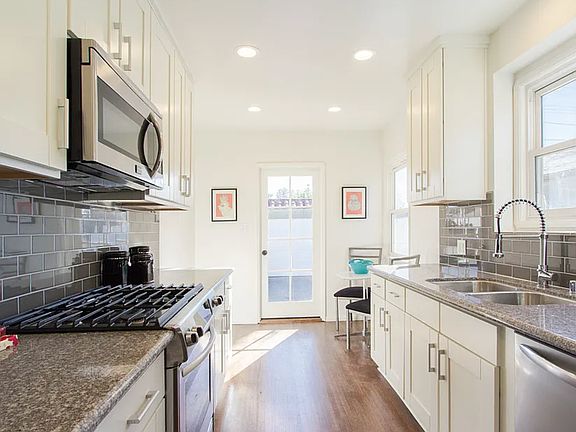 3rd image of 3796 Degnan Blvd