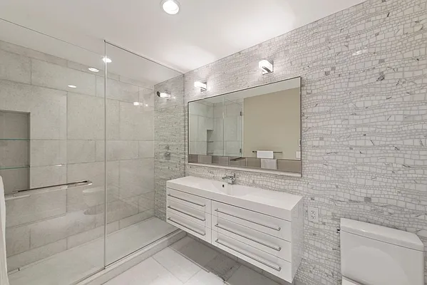 Sold by Nest Seekers International | media 6