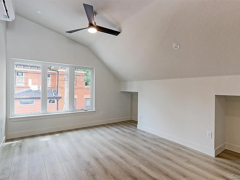 3510 N Wyandot St — Photo 47