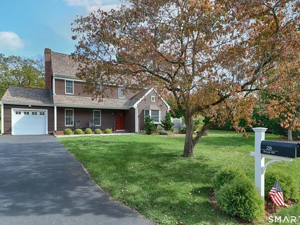 28 Brook Road, Trumbull, CT 06611