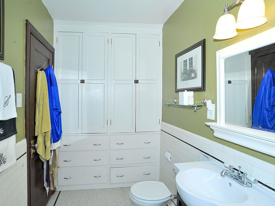 1st image of 1138 E 14th Ave APT 8