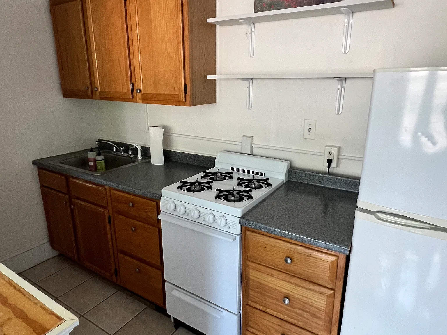 1 bed, 650 sqft, $2,150 — Photo 4