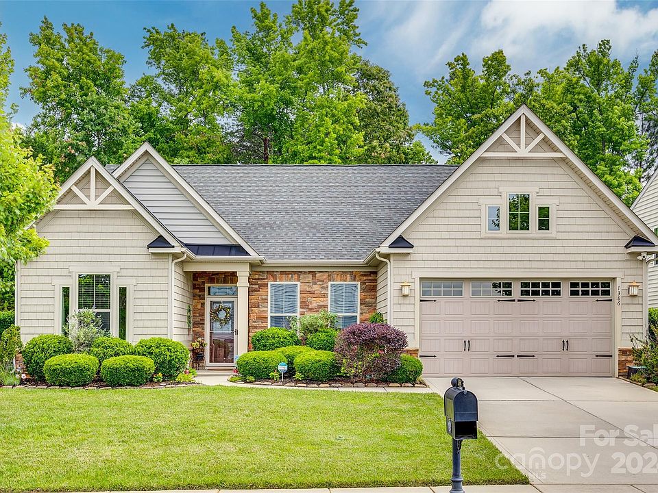 1st image of 1386 Yellow Springs Dr