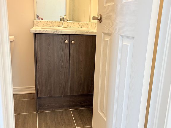5th image of 4320 Ebenezer Rd #3