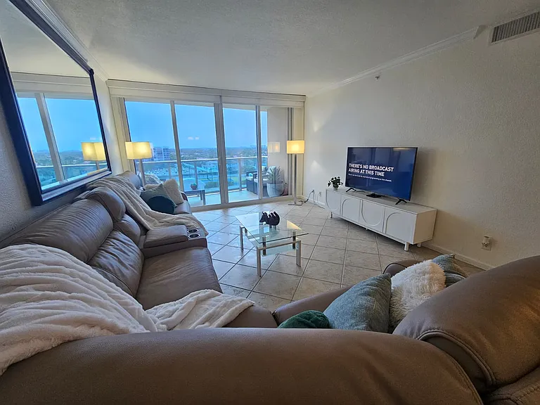 2501 S Ocean Dr #929 — Photo 3