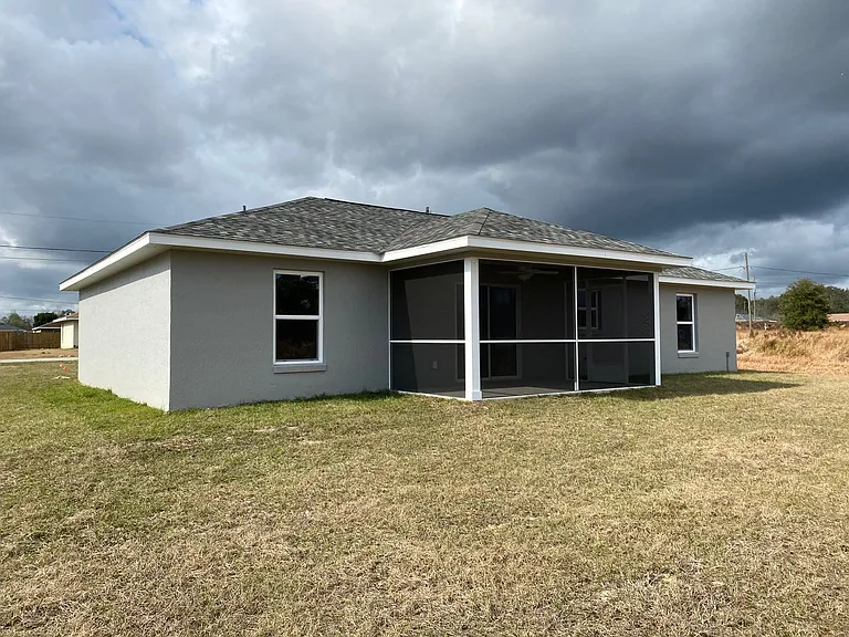 137 Juniper Loop Cir — Photo 29