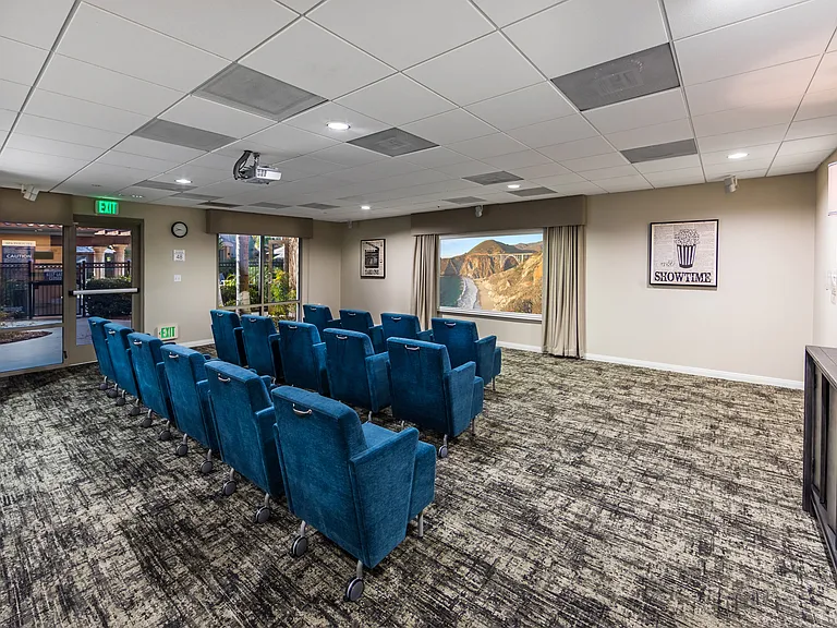 Resident TV Lounge