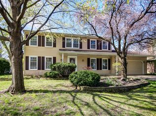 1218 Whitingham Cir, Naperville, IL 60540