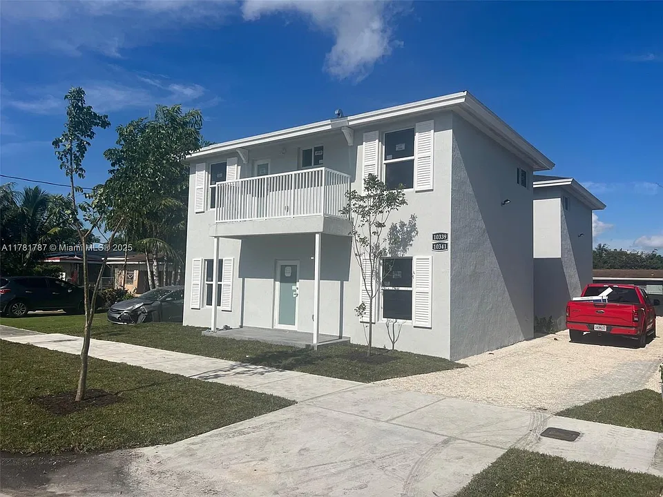 10339 SW 173rd Ter #1