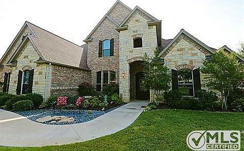 2nd image of 650 E Canyon Creek Ln