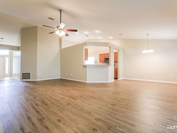 4th image of 10508 Walker Vista Dr