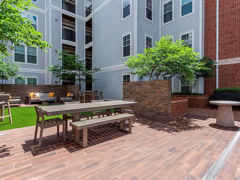 The Tuscany Apartments — Photo 6