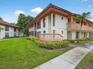 134 Brackenwood Rd, Palm Beach Gardens, FL 33418