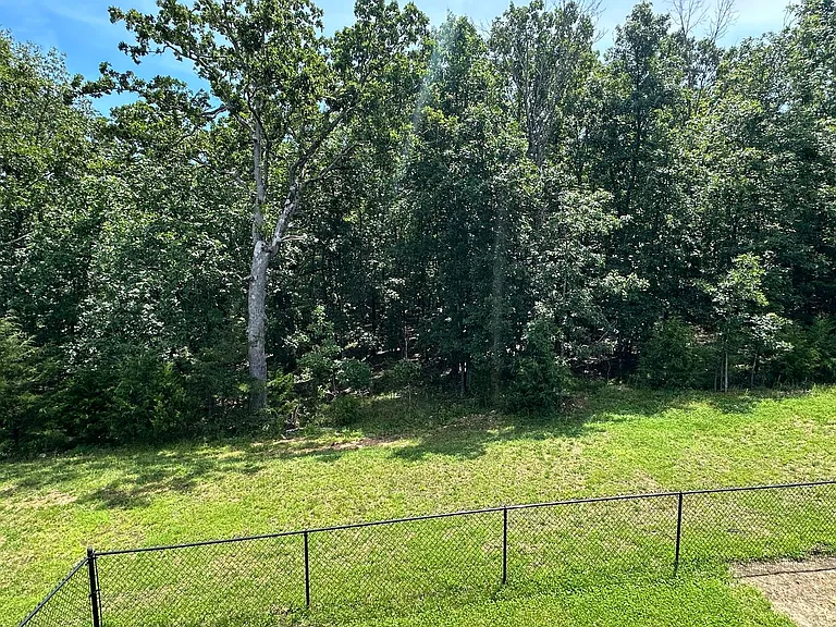 165 Mesa Dr — Photo 100