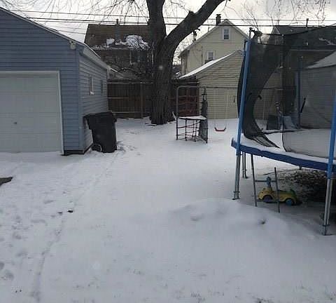 5th image of 164 Henderson Ave