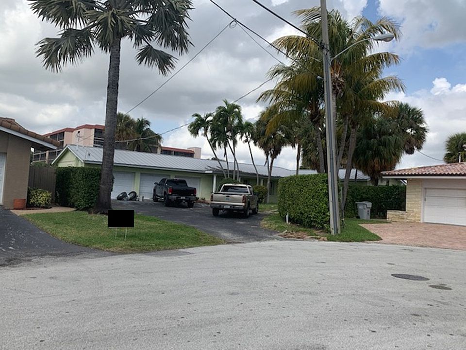 2nd image of 741 SE 22nd Ave