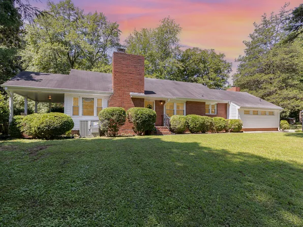 12423 Roxboro Rd, Rougemont, NC 27572