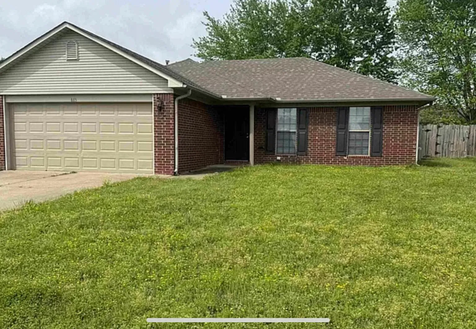 865 Crestliner Dr — Photo 1