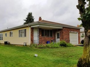 10 Caracas Ct, Toms River, NJ 08757