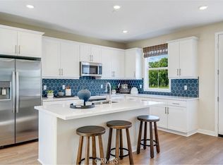 2561 E Hyde Paseo, Ontario, CA