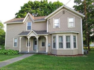 318 E Main St, Mendon, MI 49072