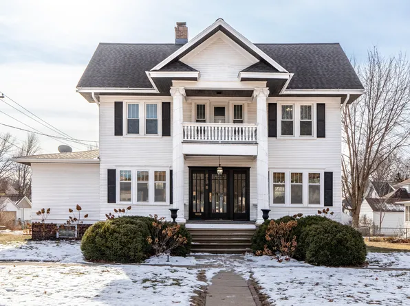 810 3rd St, Boone, IA 50036