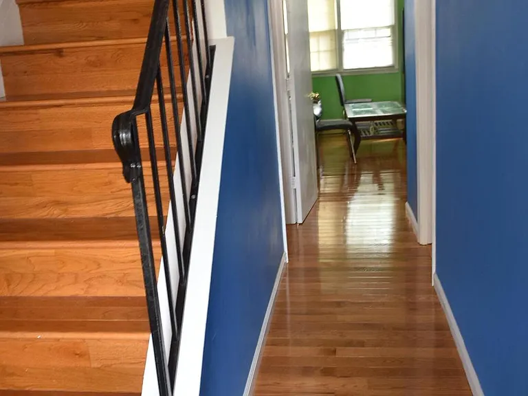 4557 King Edward Ct — Photo 3