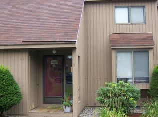 5 Webster Ct #5P, Merrimack, NH 03054