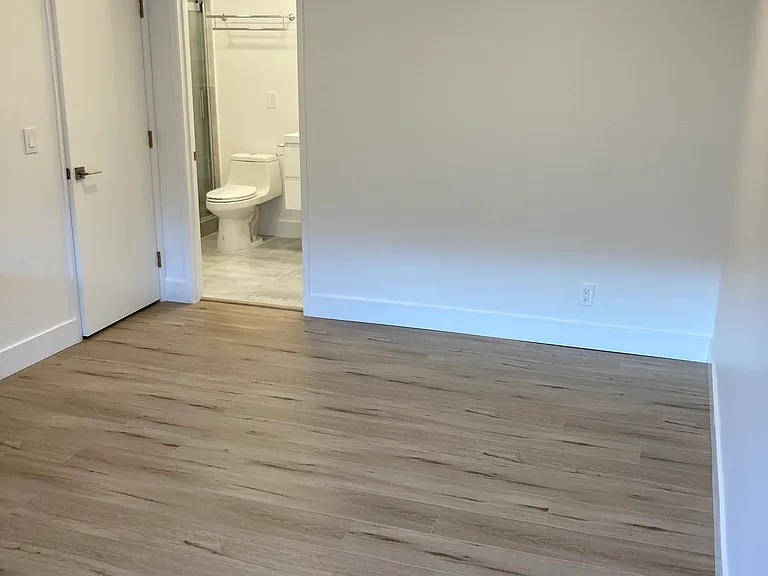 3375 Payne Ave — Photo 13