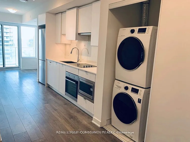 195 Redpath Ave #2407 — Photo 14