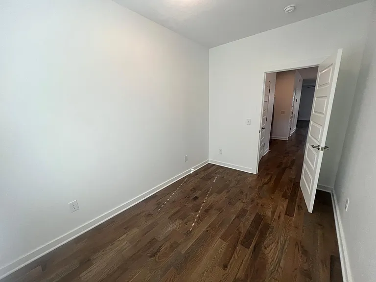 2508 Osage St — Photo 3
