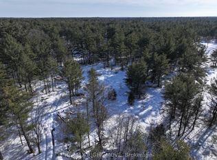 2503 Southwood Rd, Gravenhurst, ON P0E 1G0