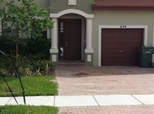 649 NE 33rd Ter, Homestead, FL 33033