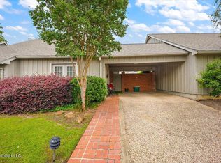 213 River Pl, Jackson, MS 39211