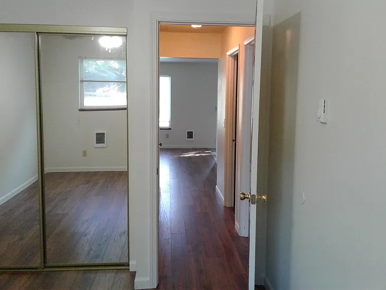 8322 N Edison St — Photo 10