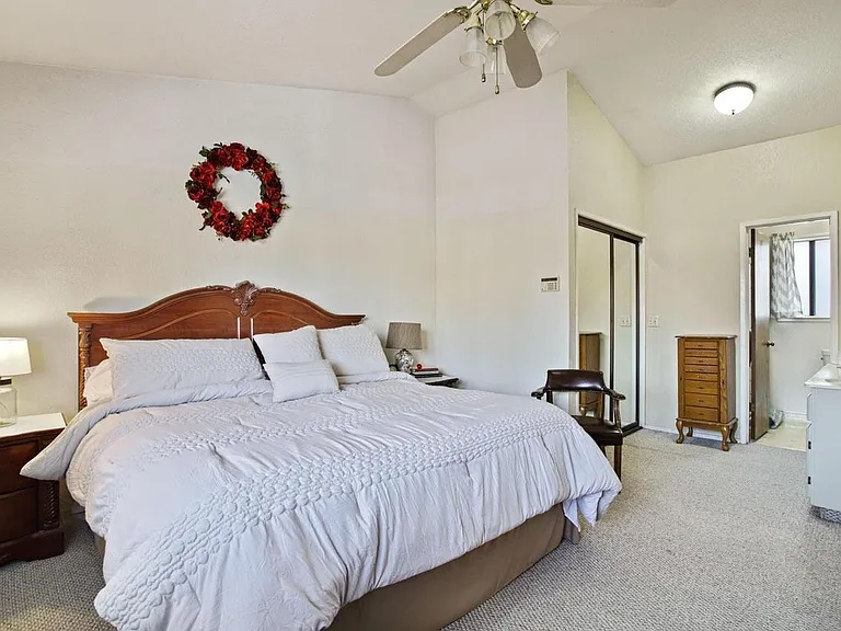5205 Verdi Way — Photo 14