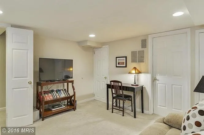 28 Mount Vernon Ave — Photo 14